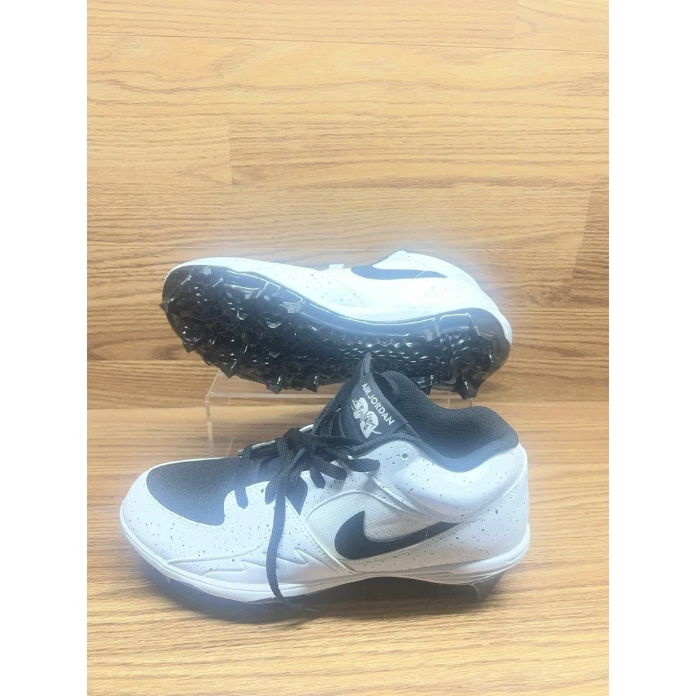 Men's Air Jordan Stadium 90 Low TD White Black Cleats HQ0210-100 Size 9